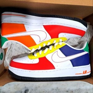 Bog kids size 6 Nike Air force 1